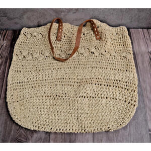 Large Merona bag in loose weave with faux leather handles